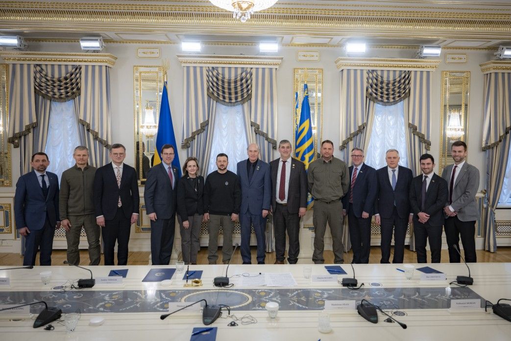 Ukraine to receive new military aid from US sooner than expected, congressman says during visit to Kyiv - Kyiv Independent