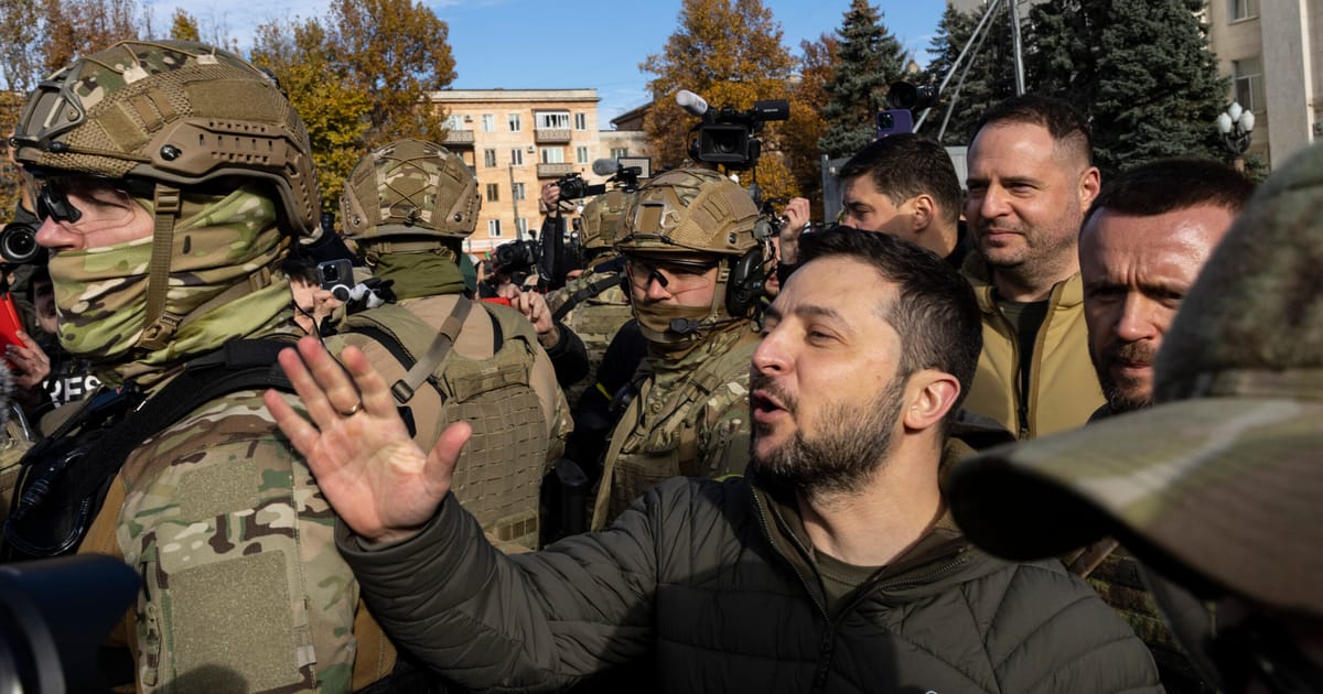 Ukraine claps back after Russia puts Zelenskyy on 'wanted list' - POLITICO Europe