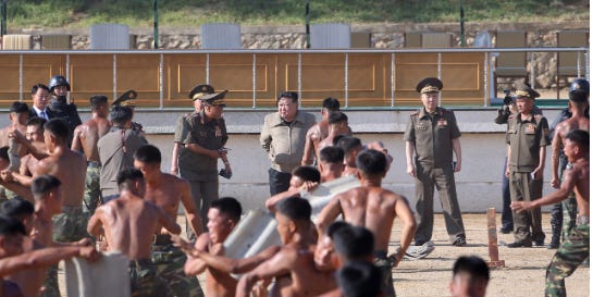 North Korea sending troops into Ukraine could supercharge an already-close partnership with Russia - Business Insider