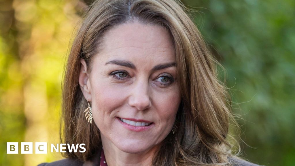 Sanctions for Russian misinformation linked to Kate rumours - BBC.com