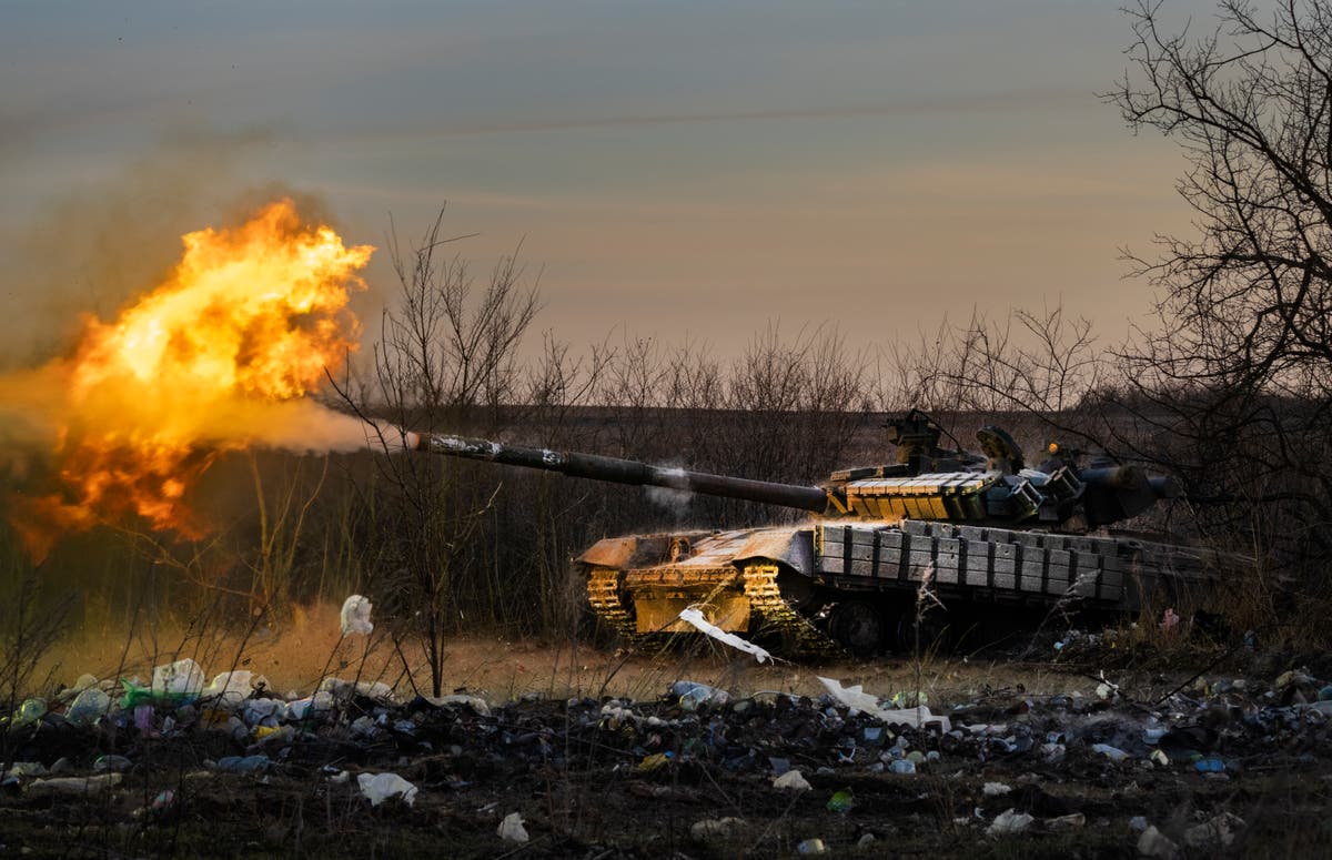 Ukraine faces worsening situation on eastern front, army chief says - The Independent
