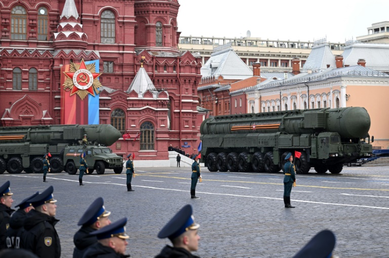 Russia's Updated Nuclear 'Red Line' Adds Uncertainty: Experts - Barron's