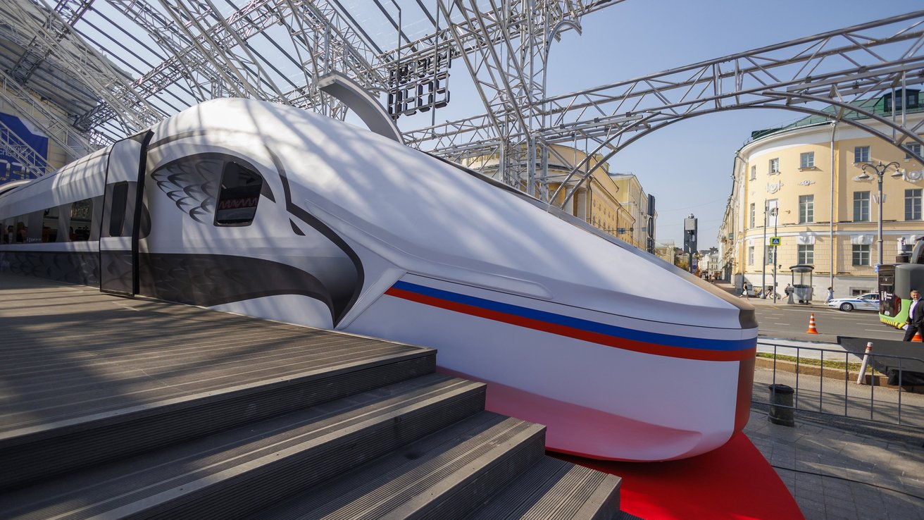 The financing of the Moscow â St. Petersburg HSR project will amount to more than 2 trillion rubles - AK&M News