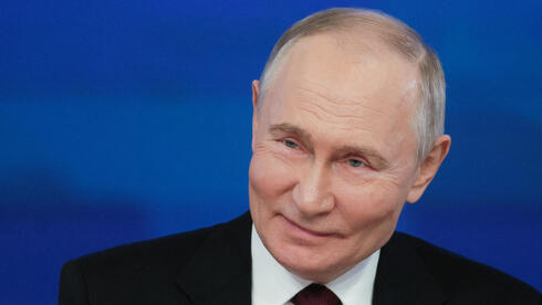 Putin, 'acts of air terror' and the secret message from the White House: 'Stop' - Ynetnews